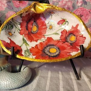 DECOUPAGE FLOWERS CLAM SHELL TRINKET DISH
